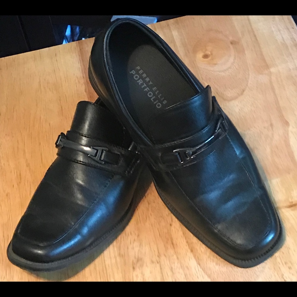 Boys Perry Ellis Portfolio dress shoes
